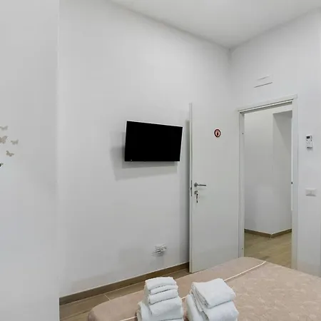 Pensjonat Int O Vico Neapol